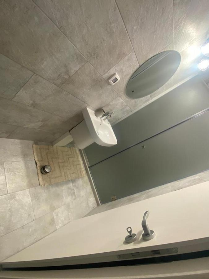 Dreamhill1 Apartment Oradea Ngoại thất bức ảnh